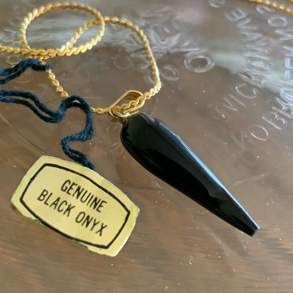 New Black Onyx Tusk Pendant Necklace (chipped tip)